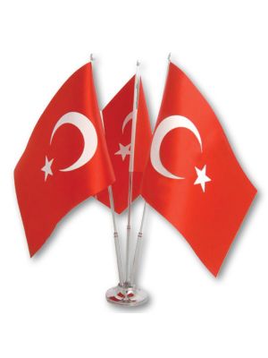 Üçlü Masa Bayrağı